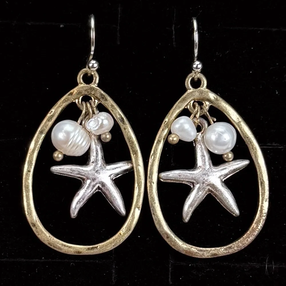 Vintage aged goldtone Silvertone faux pearl starfish dangle pierced earrings